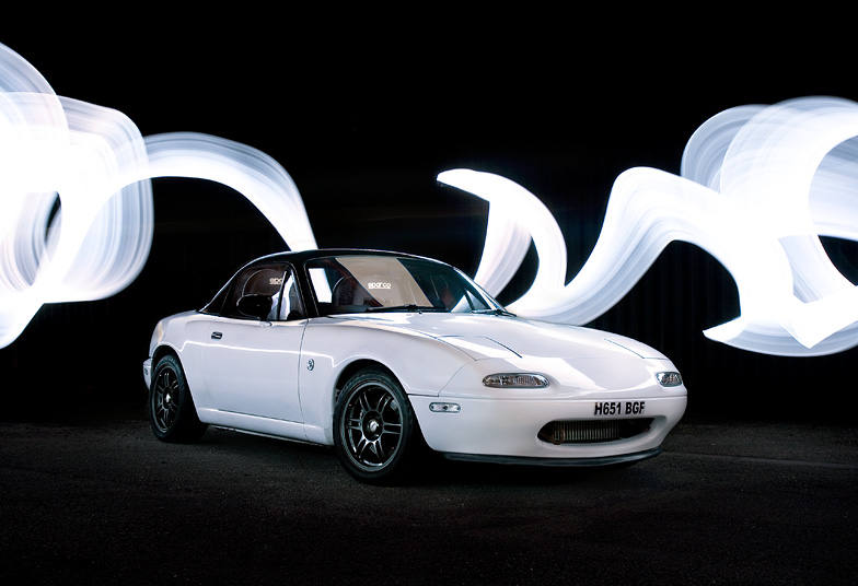 Automotive-mx5-mk1-lightpaint-front