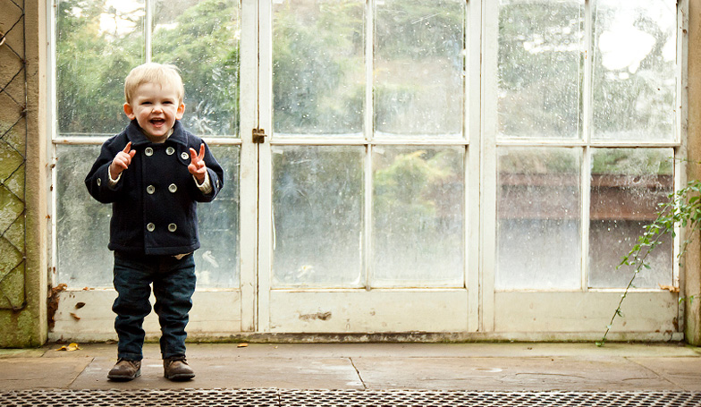 portrait-dylan-jazz-hands